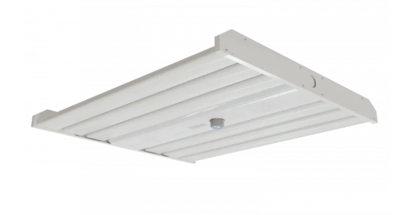 HIGHBAY LINÉAIRE À LED | MultiCCT 35k/4k/5k | 180/210/230W | 120-347V